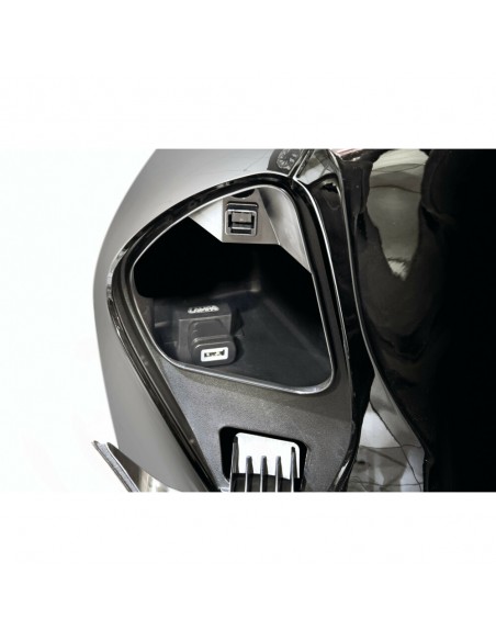 CARGADOR USB 12/24V CON FIJACION CON TORNILLO Y CONECTORES